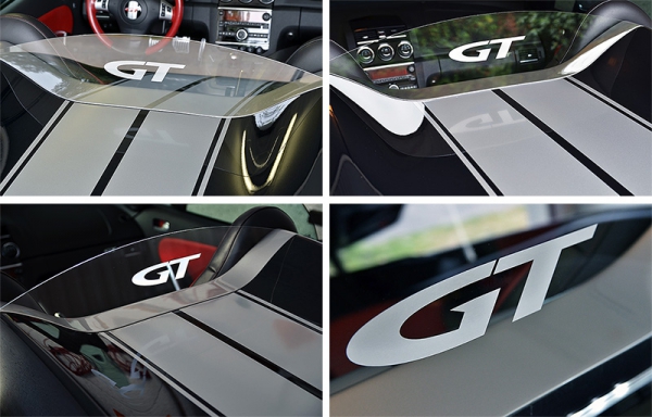 Removeable wind deflector clear with solid "GT" logo